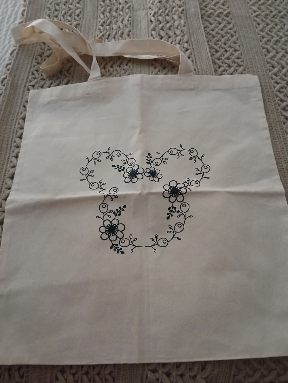Floral Heart MINNIE MOUSE  Canvas Tote Bag - Cream